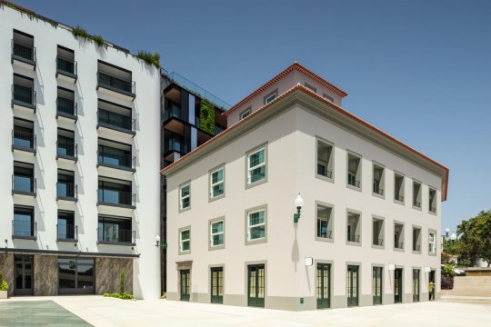 Espaços Comerciais - Savoy Residence | Insular 